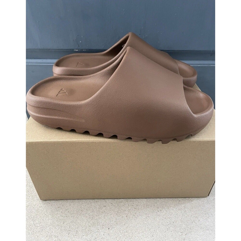 Adidas Yeezy Slide Flax 2024 (FZ5896) Mens Size 9 M / 11 W Brown Brand New w/box - Picture 3 of 5